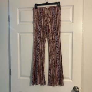 Comfortable bell bottom stretchy pants!